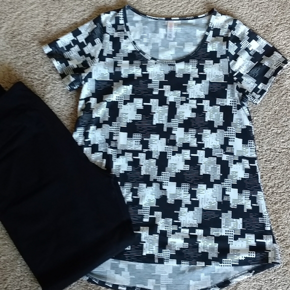 Top - Picture 2 of 2